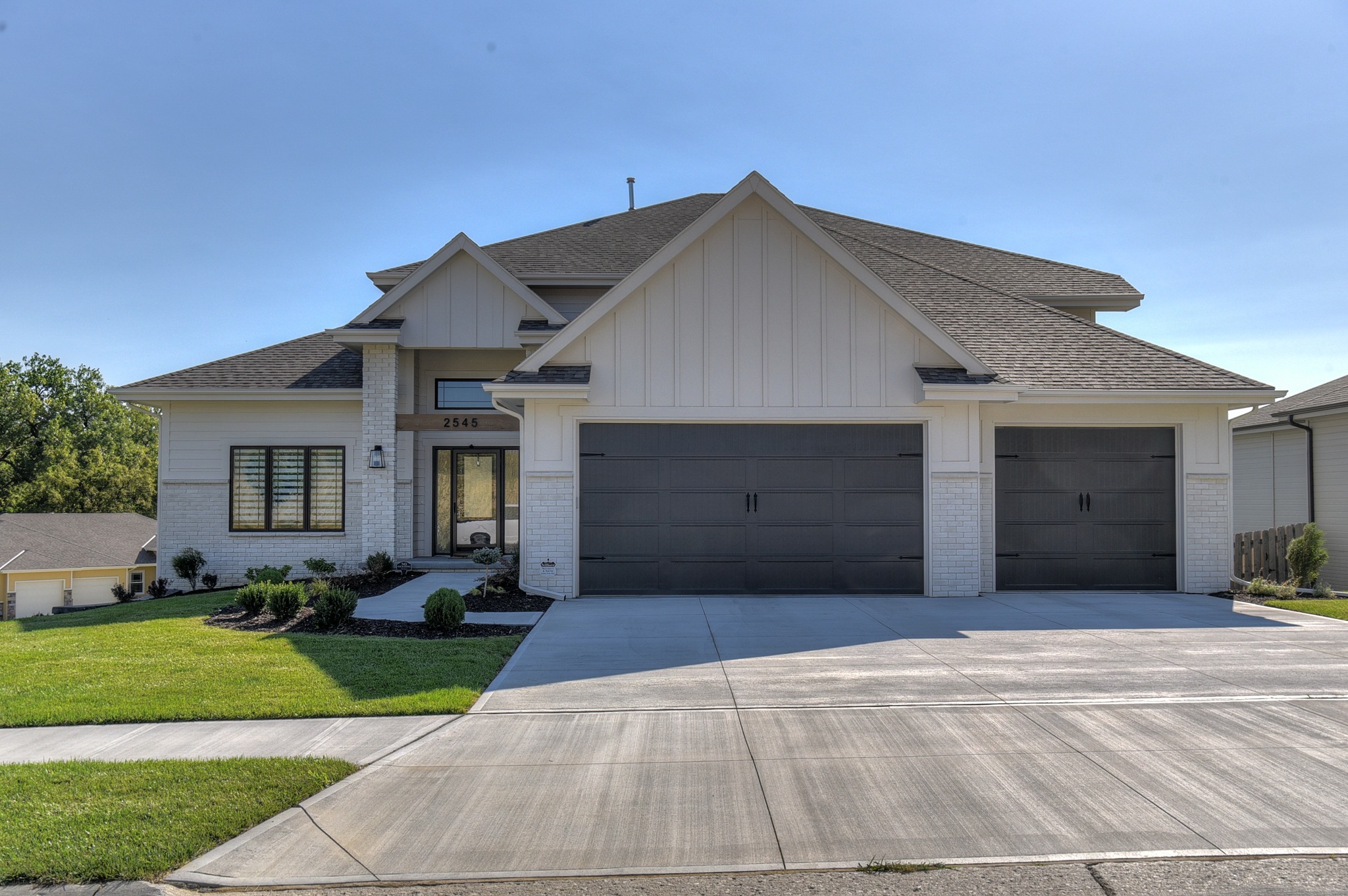 new construction omaha home 16